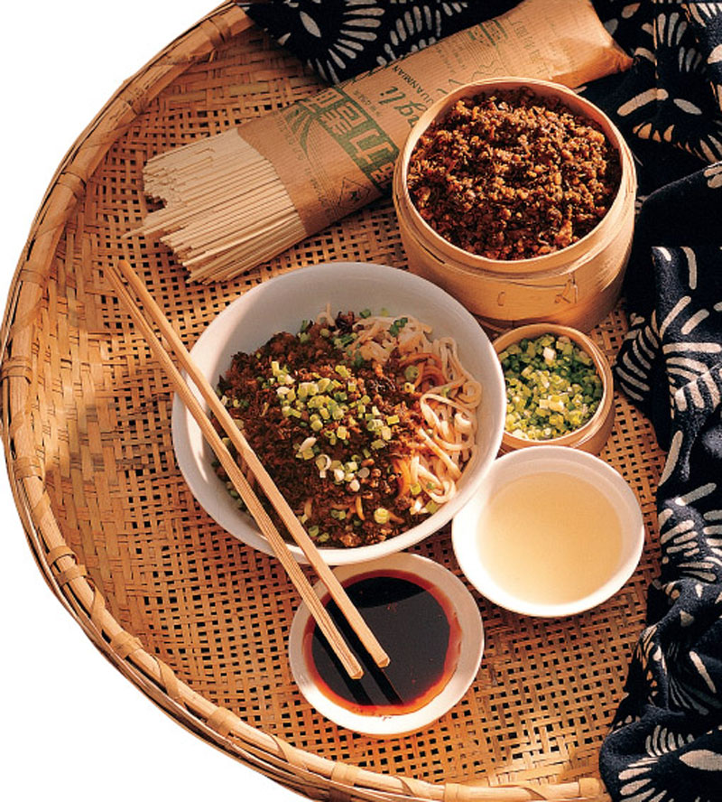 Authentic Chinese Sichuan Stir-Fried Noodles