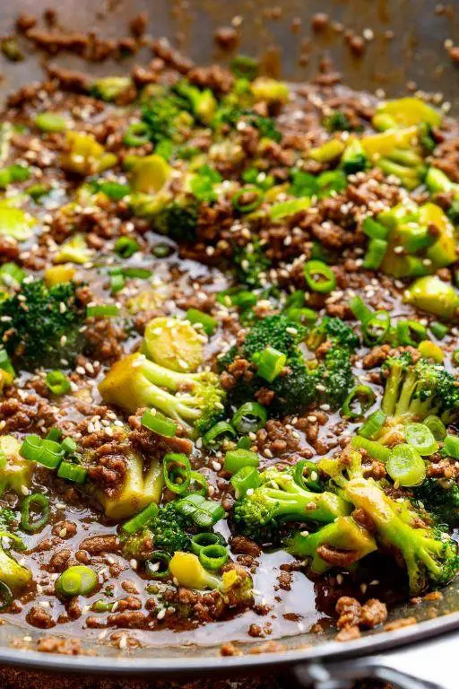 Szechuan-Style Spicy Beef and Broccoli Stir-Fry