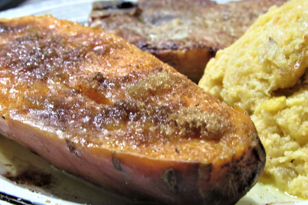 Baked Rum-Glazed Sweet Potatoes with Cinnamon