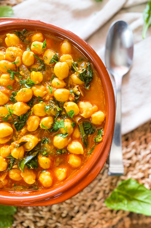 One-Pot Spanish Chickpea and Spinach Stew