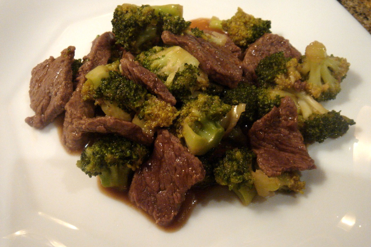 Wok-Seared Beef and Broccoli with Oyster Sauce