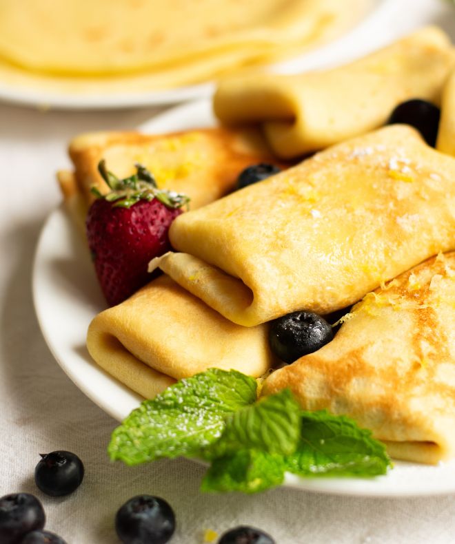 Sweet Honey-Ricotta Cheese Blintzes