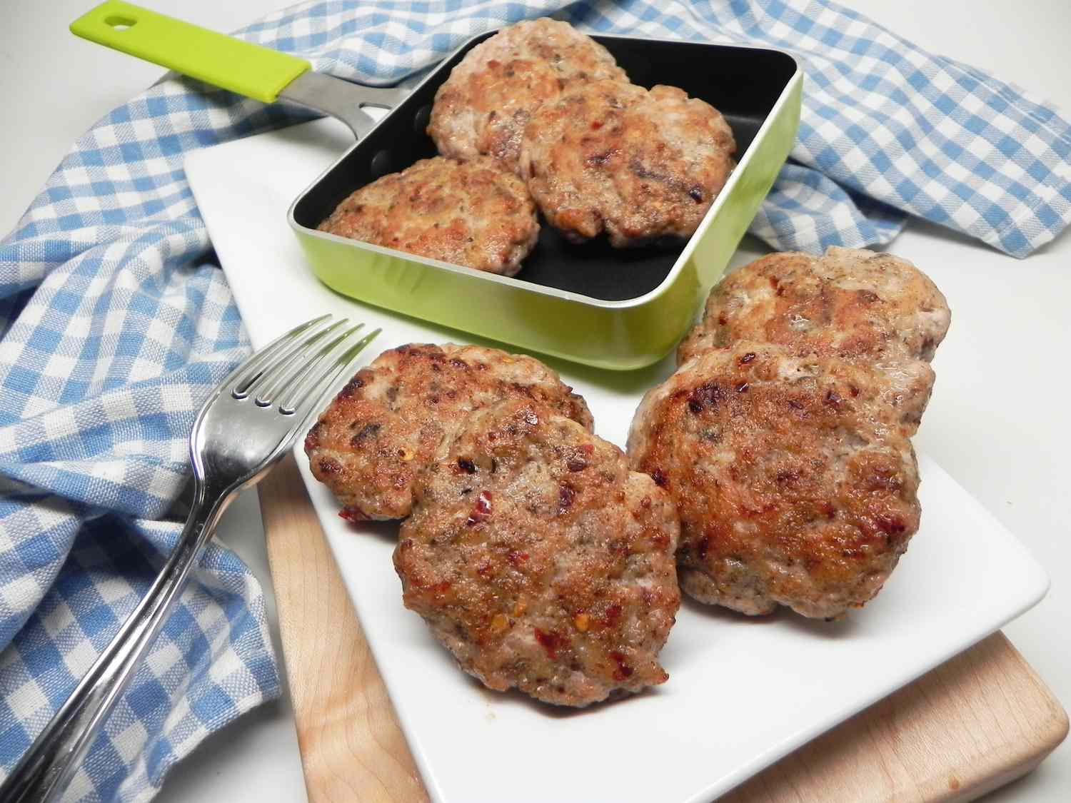 Spiced Nut-Free Breakfast Sausage Patties