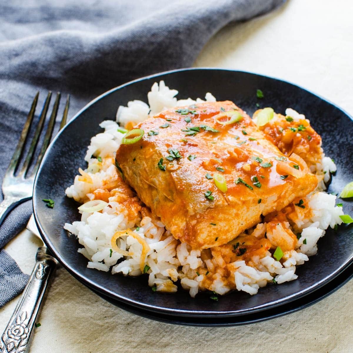 Pan-Seared Mahi Mahi with Spicy Caribbean Pepper Sauce