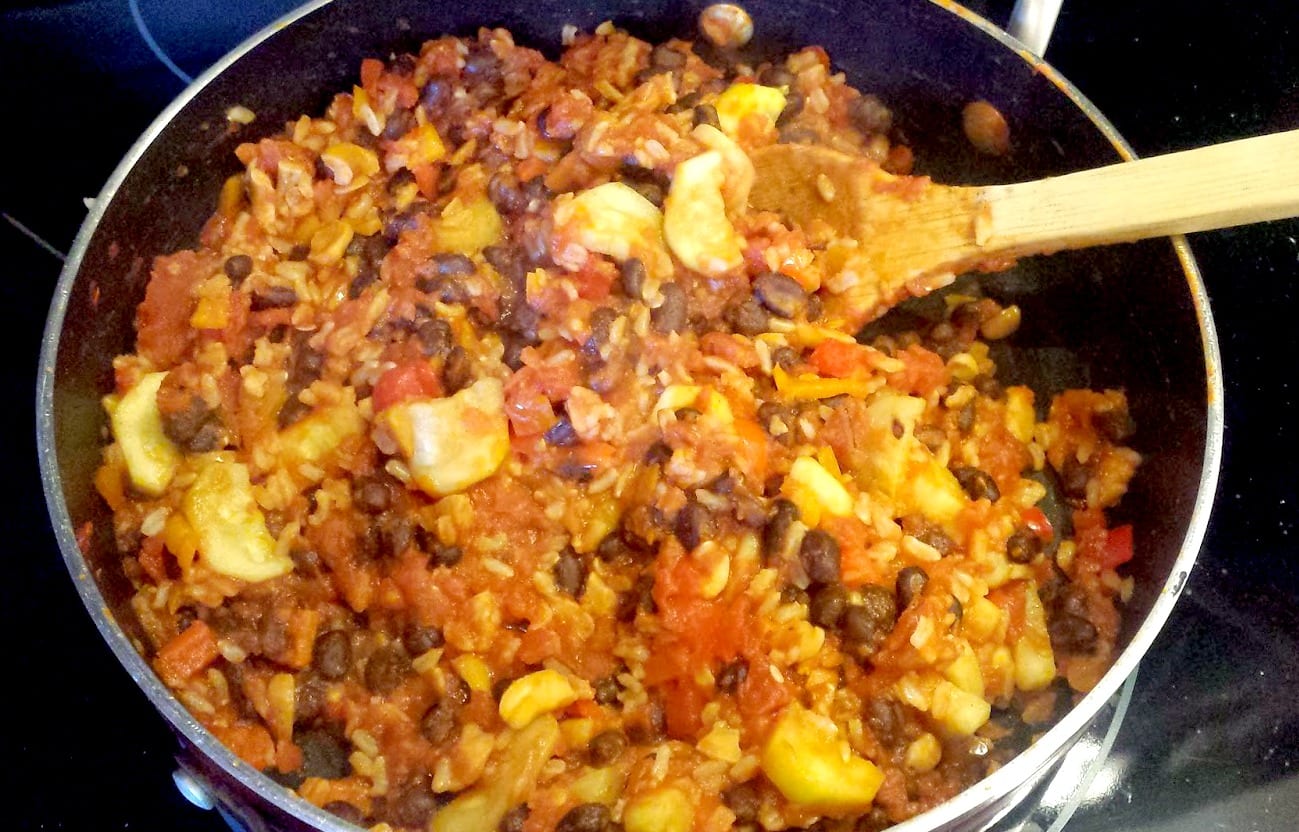 Stovetop One-Pot Veggie and Rice Skillet