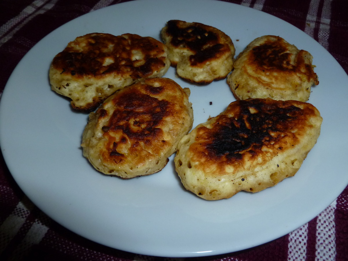 Rico Plantain Fritters with Mojo Sauce