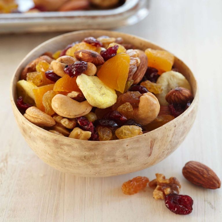 One-Pot Snack Mix with Spiced Nuts and Dried Fruits