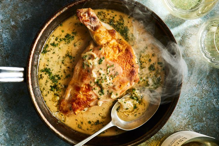 Pan-Seared Lemon Thyme Chicken with White Wine Sauce