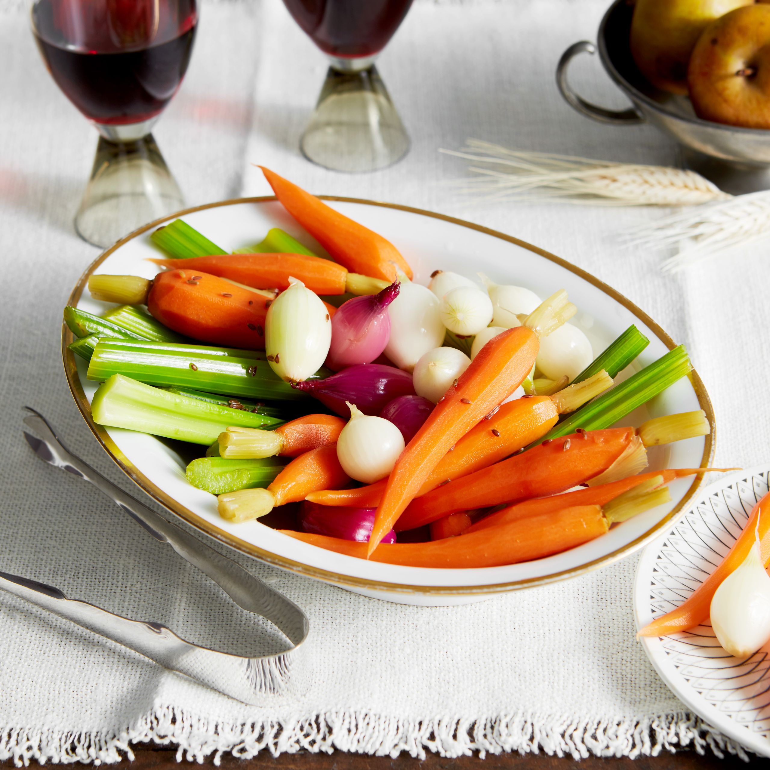 Northern-Style Pickled Vegetables with Dill and Mustard Seeds