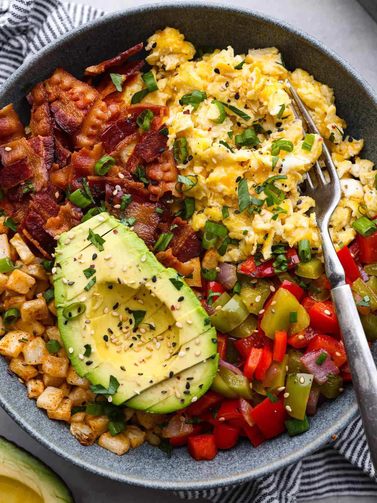 One-Pot Energy Breakfast Bowl