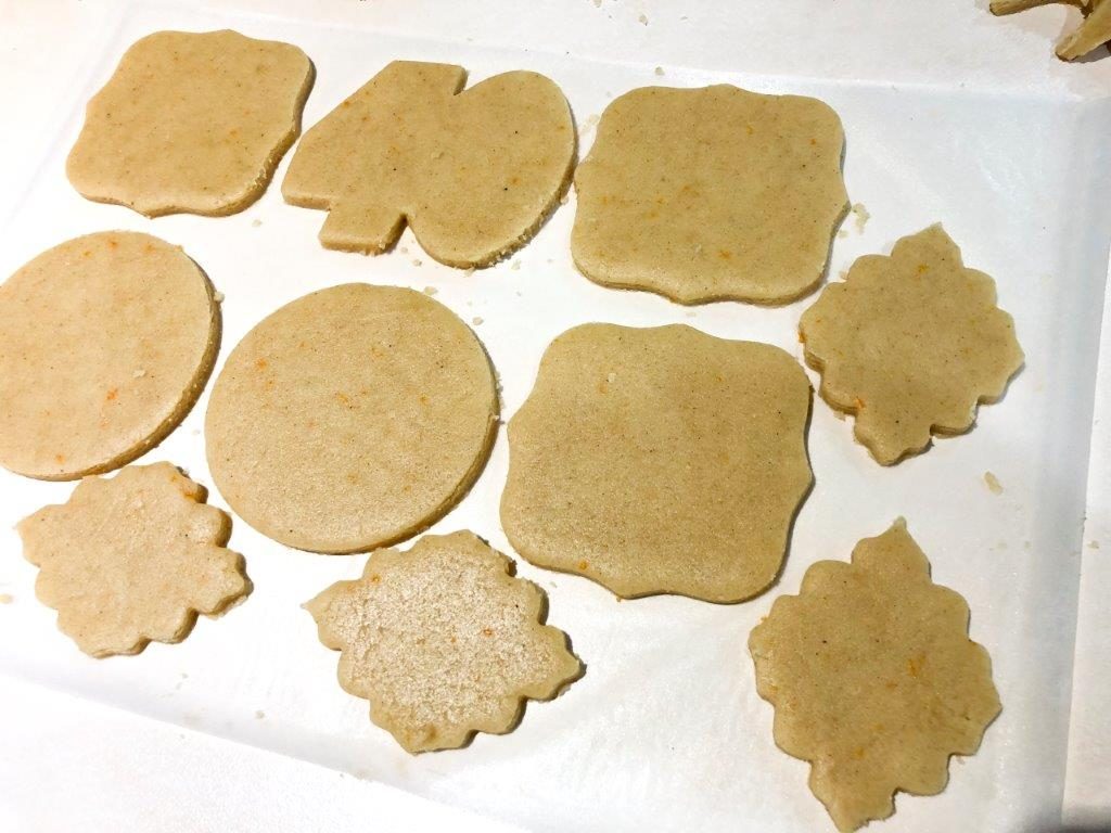 Baked Martin-Style D-18 Replica Guitar Pick Cookies