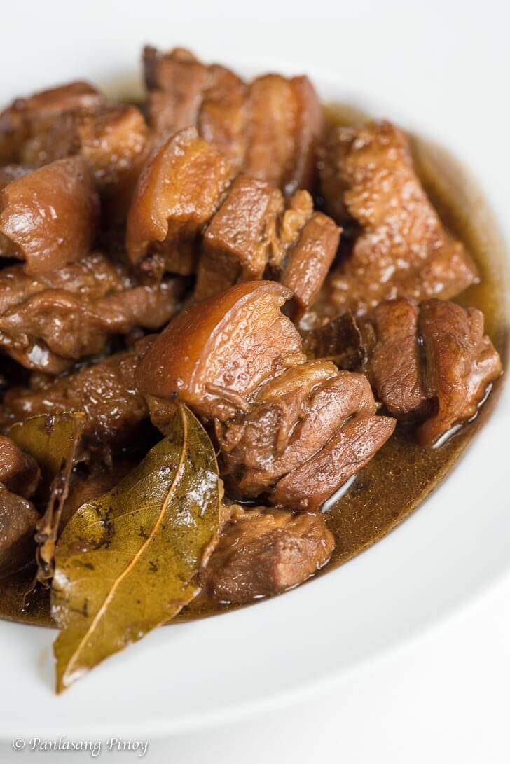 Garlic-Vinegar Pork Adobo with Bay Leaves