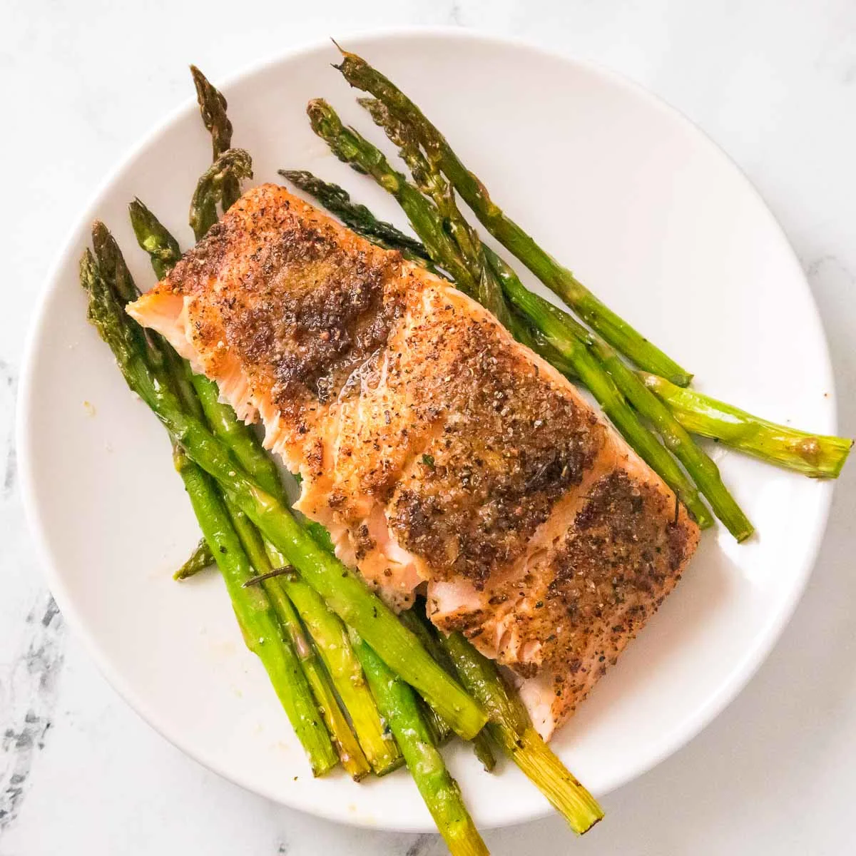 Air Fryer Crispy Lemon-Dill Salmon with Asparagus