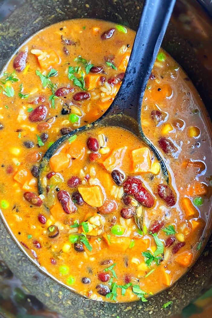 Slow Cooker Pumpkin and Sweet Potato Chili