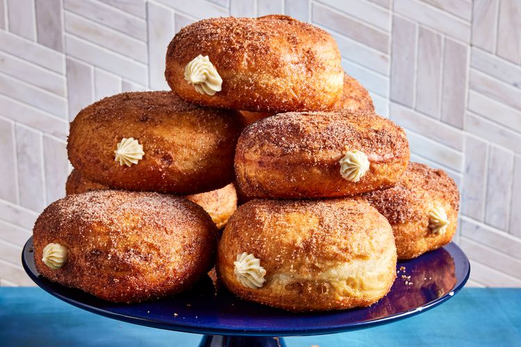 Baked Pumpkin and Cinnamon Sufganiyot