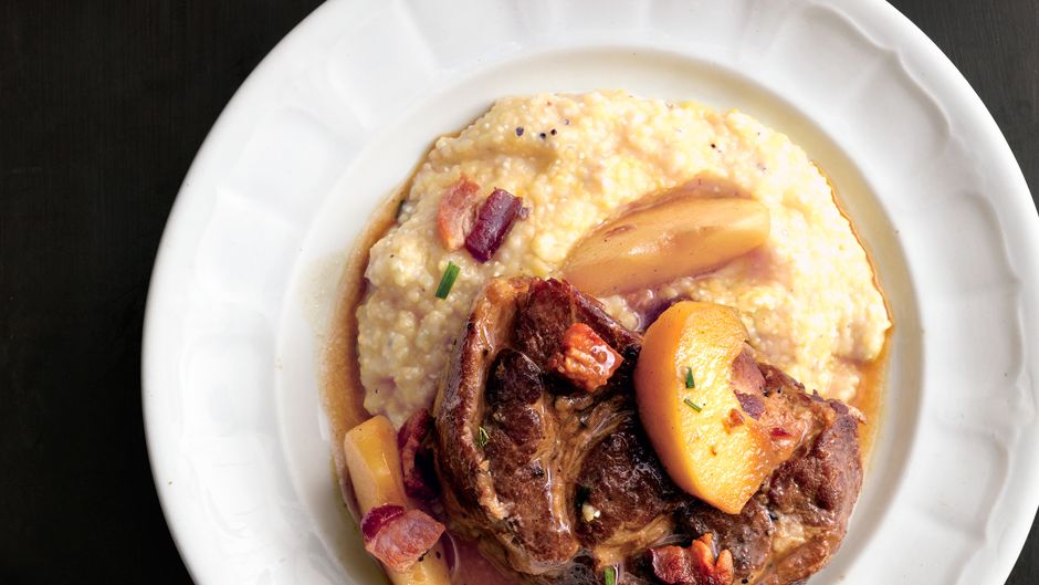 Half-Braised Pork Shoulder with Apples and Onions