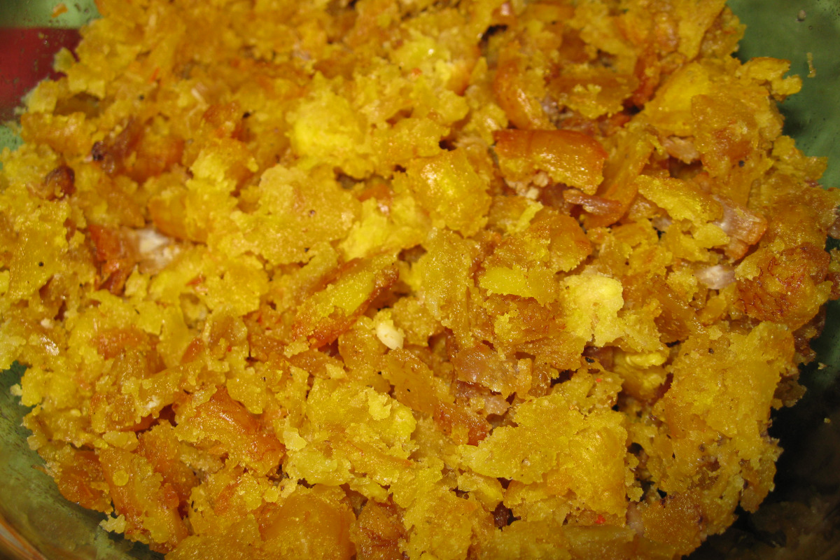 Mofongo-Inspired Mashed Plantains with Garlic and Pork Cracklings