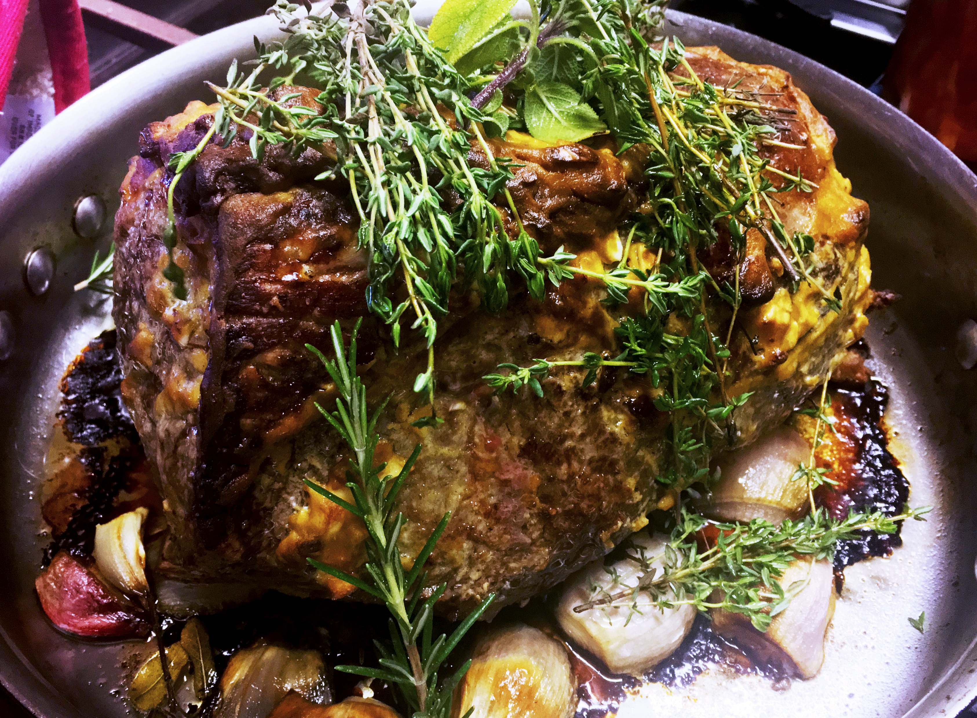 Pan-Roasted Beef with Thyme and Shallots
