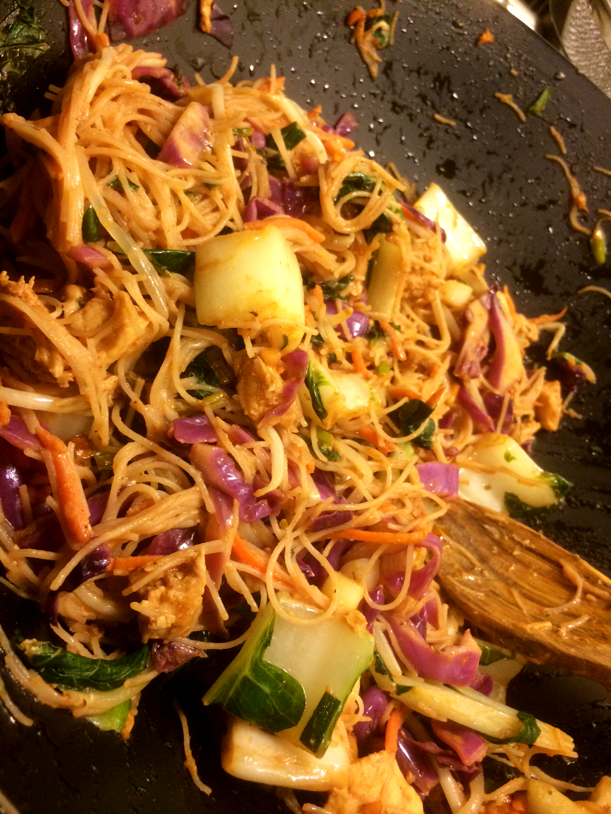 Woodbridge Wok Noodles with Soy-Peanut Sauce