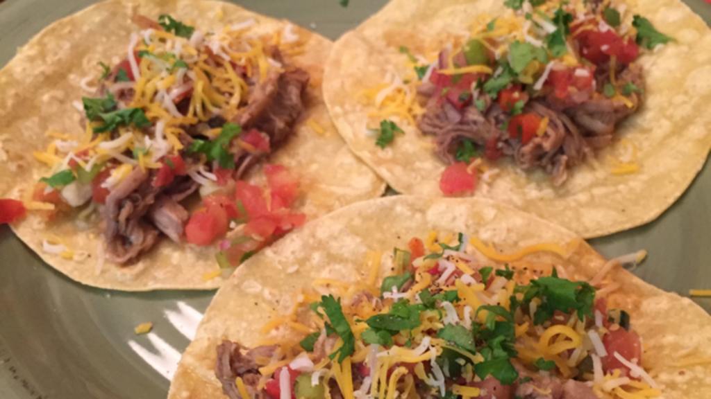 Slow-Cooker Pulled Pork Tacos