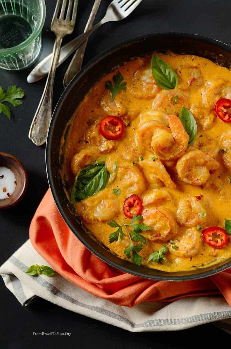 Camarão no Leite de Coco with Shrimp and Coconut Sauce