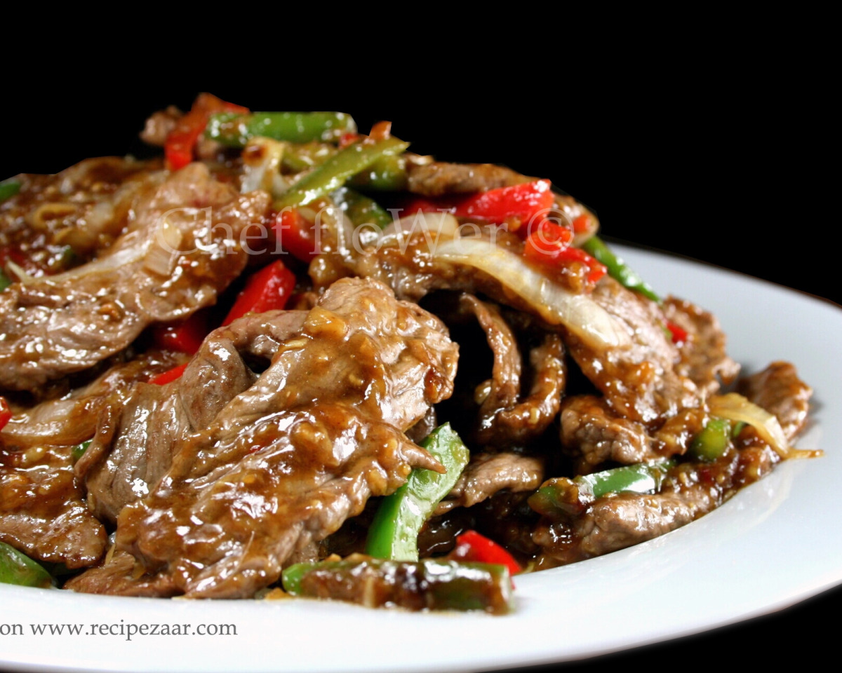 Stir-Fried Beef with Garlic and Oyster Sauce
