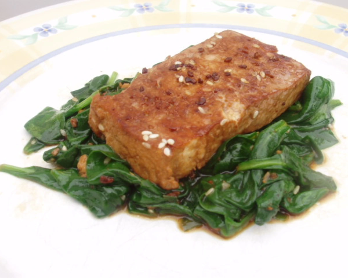 Sautéed Garlic Ginger Tofu with Spinach and Sesame