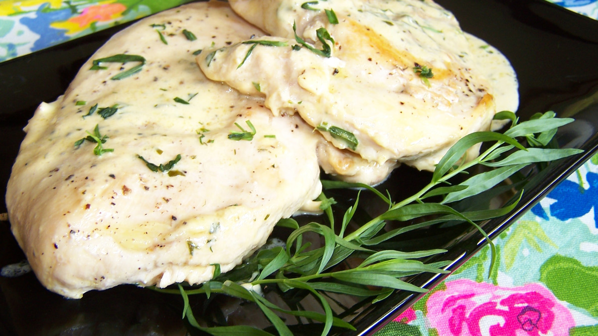Pan-Seared Chicken Breast with Tarragon Mustard Sauce