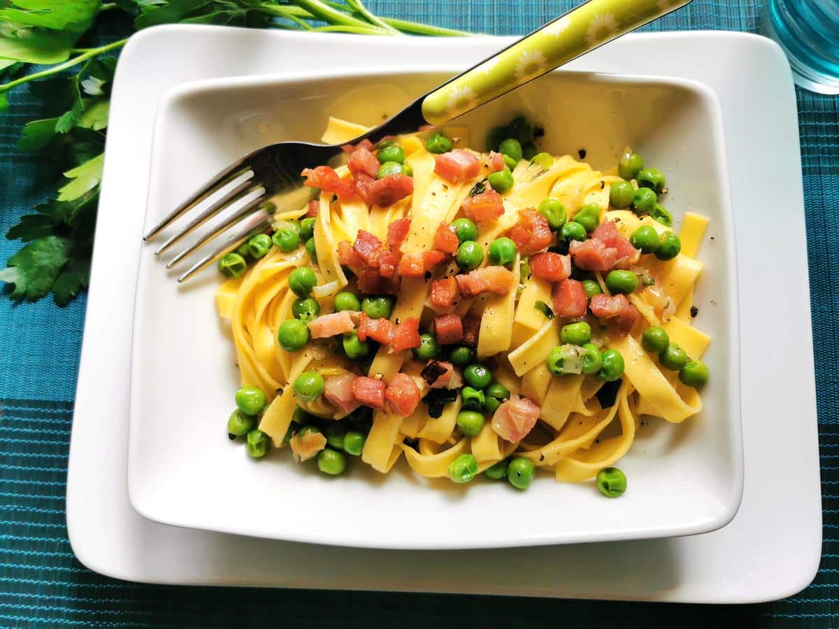 Tagliatelle with Pancetta, Peas, and Pecorino