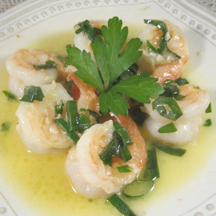 Sautéed Garlic and Herb Shrimp with White Wine Sauce