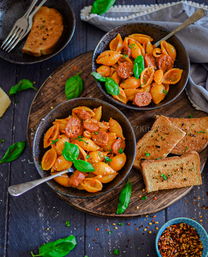 One-Pot Spicy Tomato and Chorizo Pasta