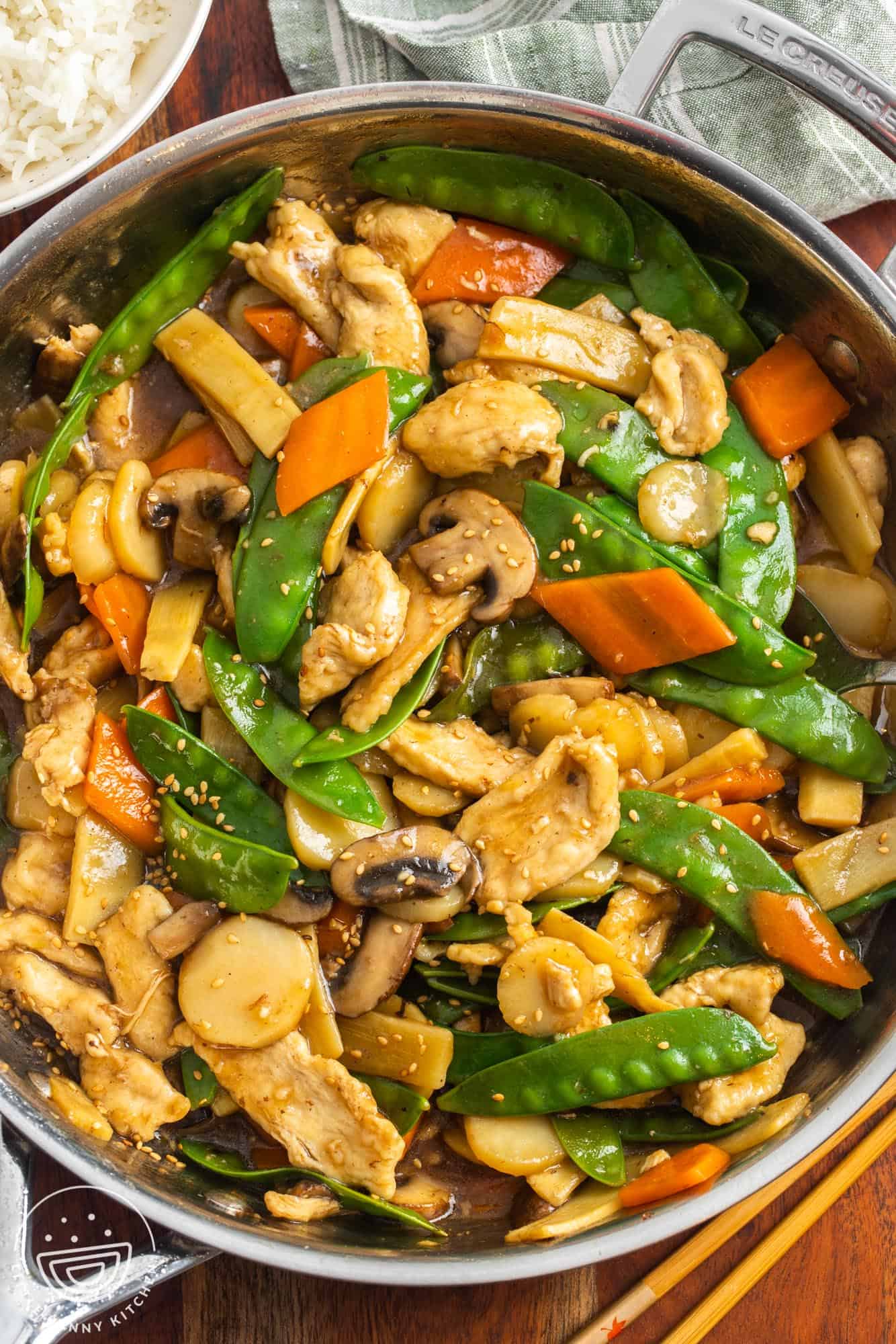Mushroom and Chicken Moo Goo Gai Pan Stir Fry