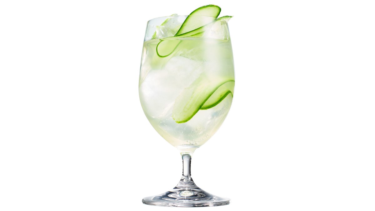 London Dry Gin and Cucumber Fizz