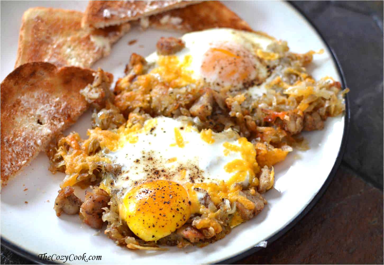 Breakfast Skillet Hash with Sweet Corn, Bell Peppers, and Eggs
