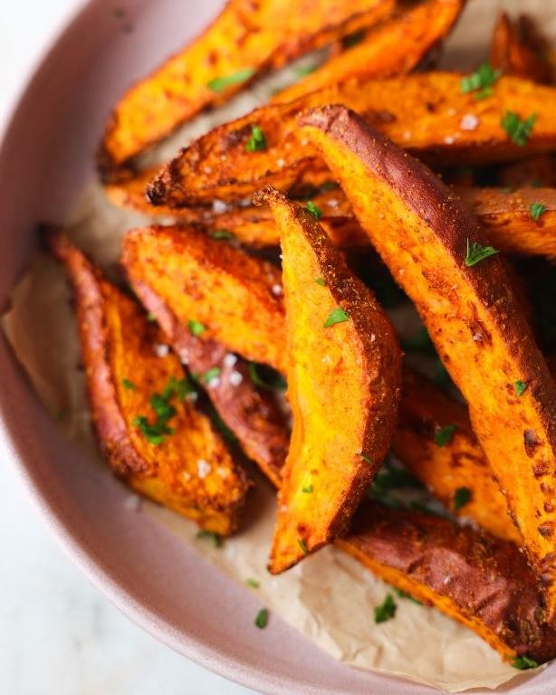 Cinnamon-Spiced Roasted Sweet Potato Wedges