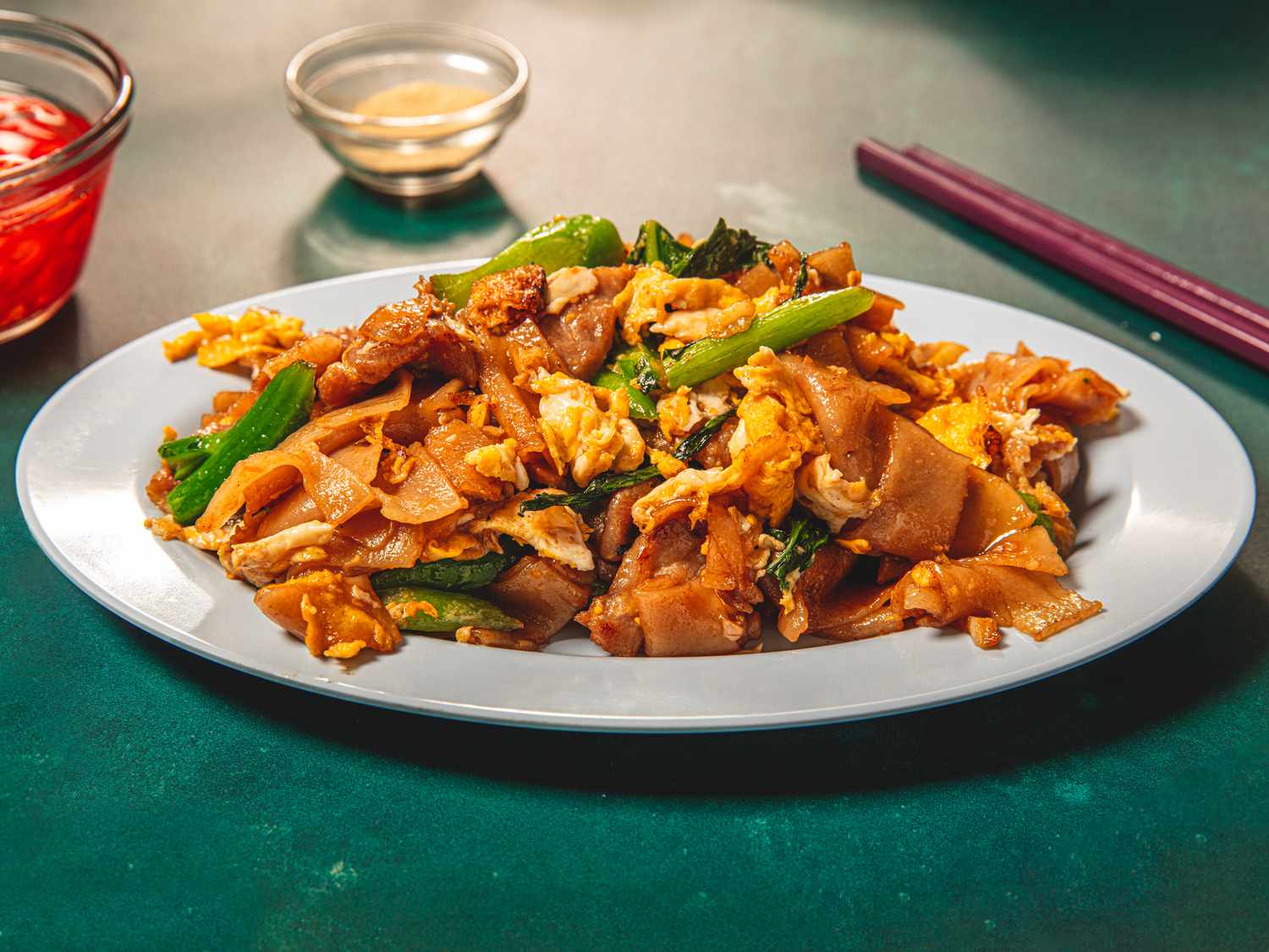 Pad See Ew Stir-Fried Wide Rice Noodles with Broccoli and Egg