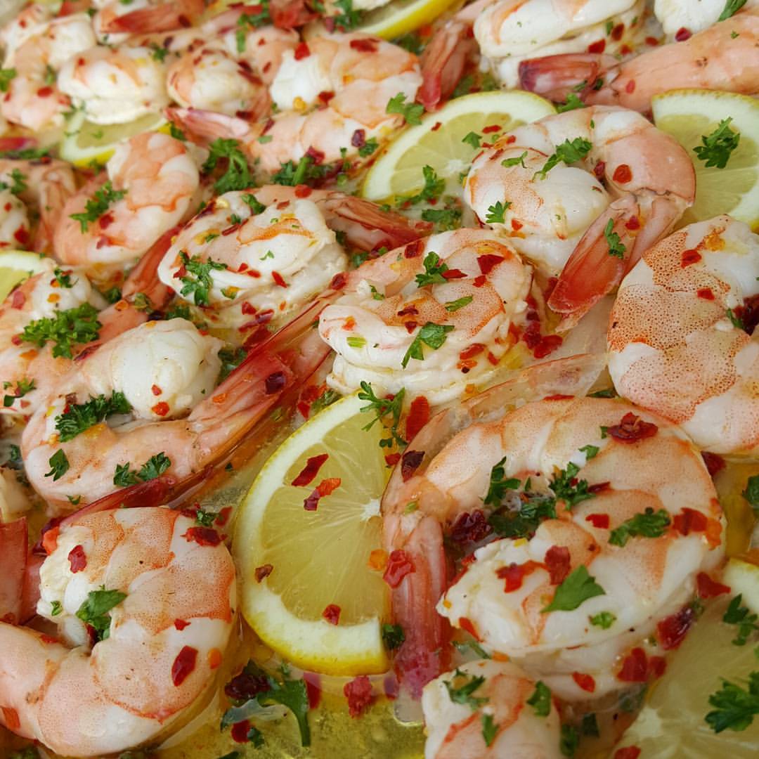 Sautéed Shrimp and Garlic Noodles with Lemon and Parsley