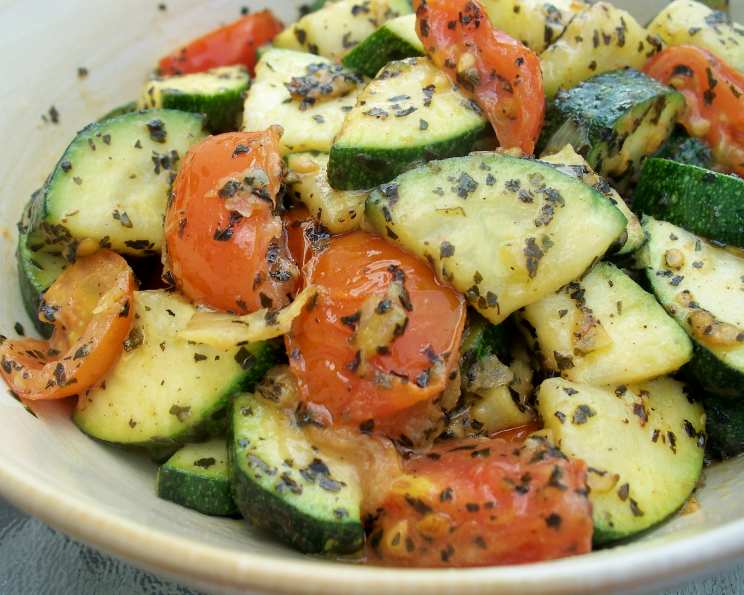 Sautéed Zucchini and Cherry Tomato Pasta with Garlic and Basil