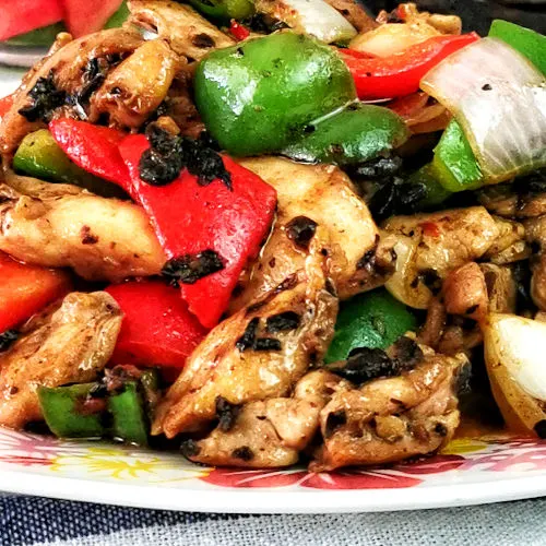 Spicy Stir-Fried Chicken with Bell Peppers and Black Bean Sauce