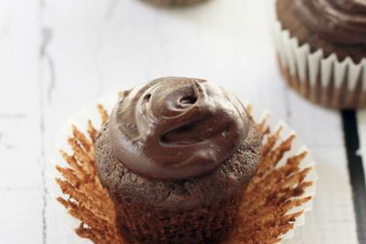 Chocolate Fudge Mini Cakes for Two