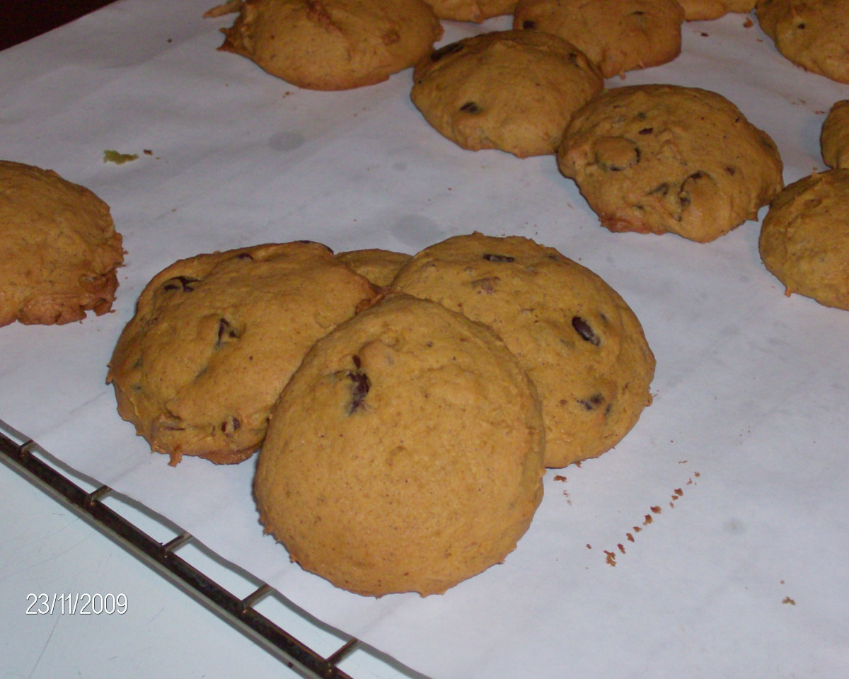 Pumpkin-Spiced Chocolate Chip Cookies with Candied Pecans