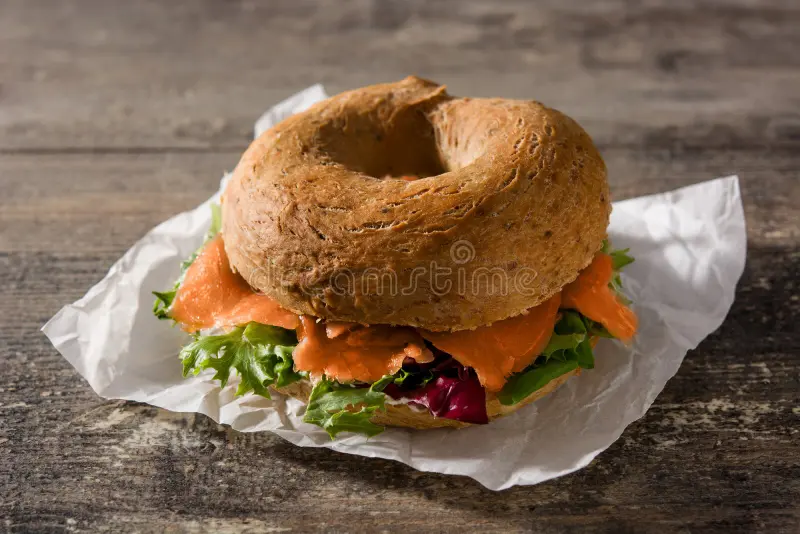 New York-Style Bagel Sandwich with Smoked Salmon and Cream Cheese