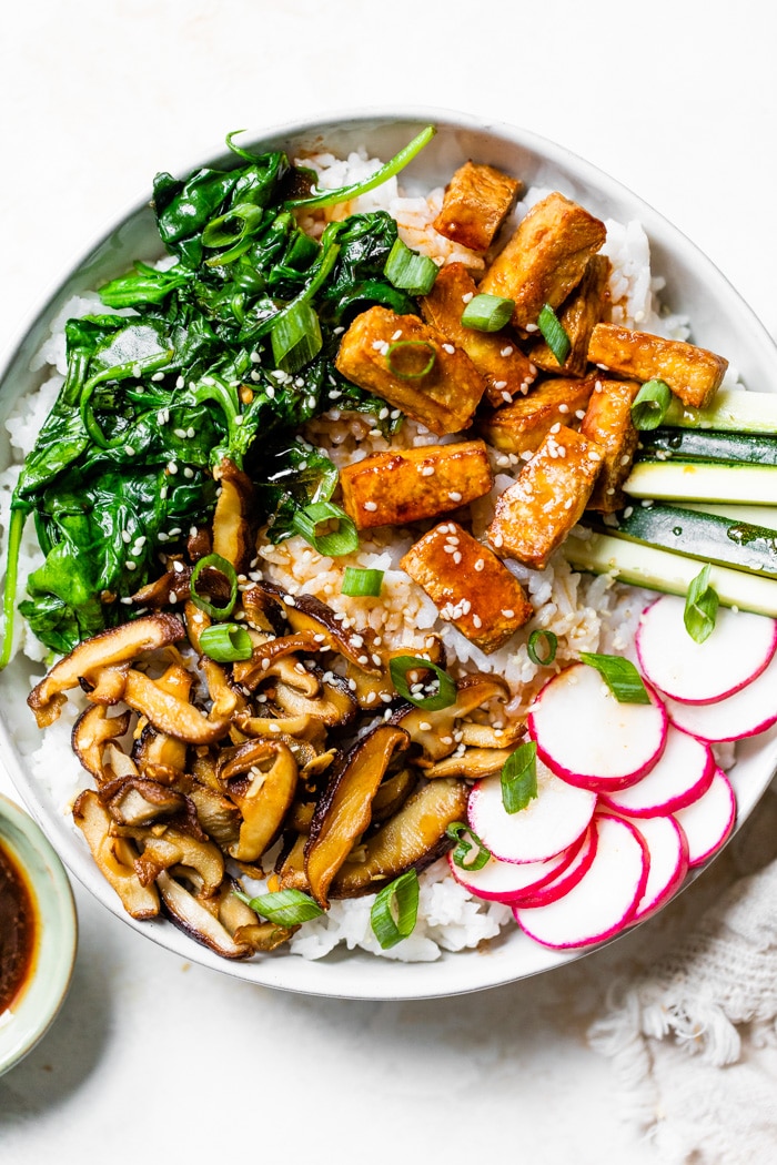 Tofu and Mushroom Bibimbap with Sesame-Garlic Sauce