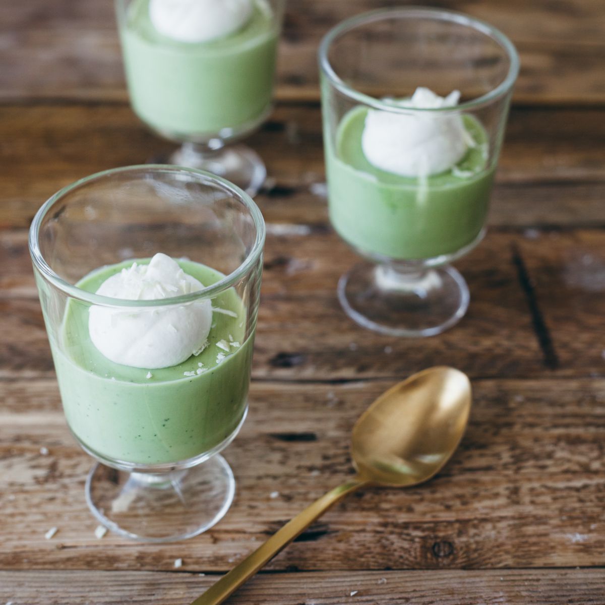 Snowy Day White Chocolate Matcha Mousse