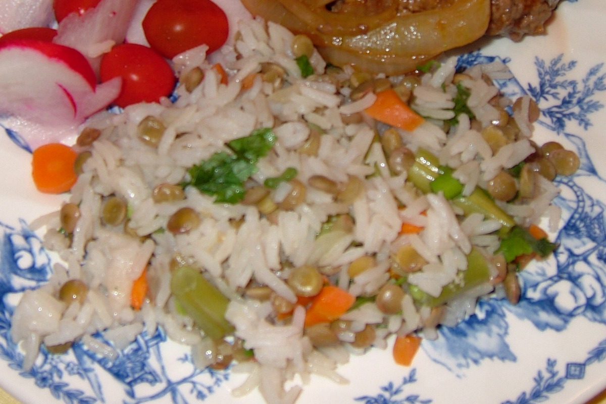 One-Pot Spiced Lentil and Rice Pilaf with Caramelized Onions
