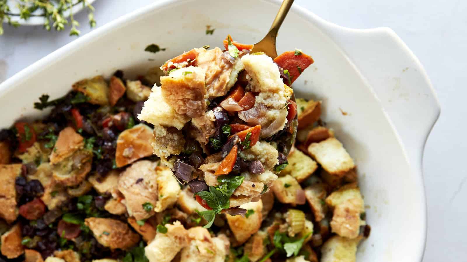 Oven-Baked Sage and Butter Bread Stuffing