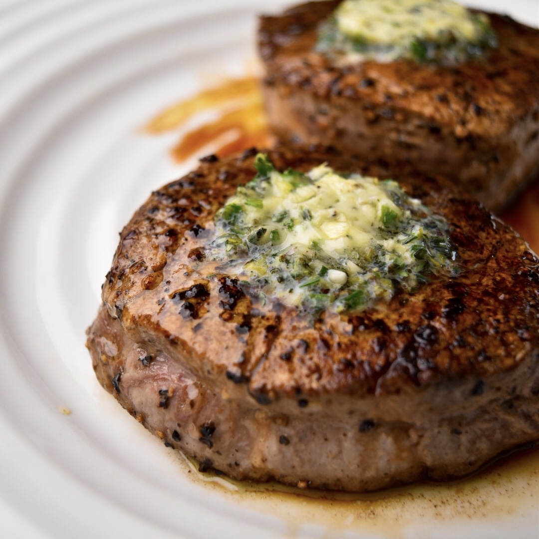 Pan-Seared Beef Steak with Garlic Butter and Thyme