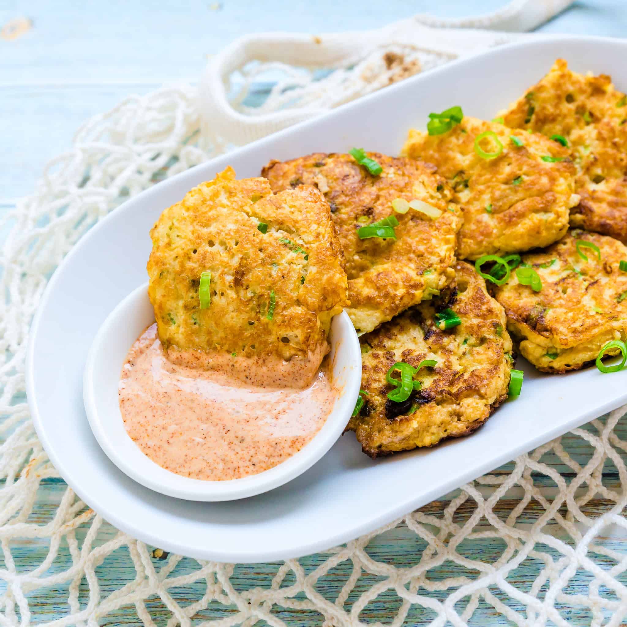 Baltimore-Style Crab Cakes with Lemon-Dill Aioli