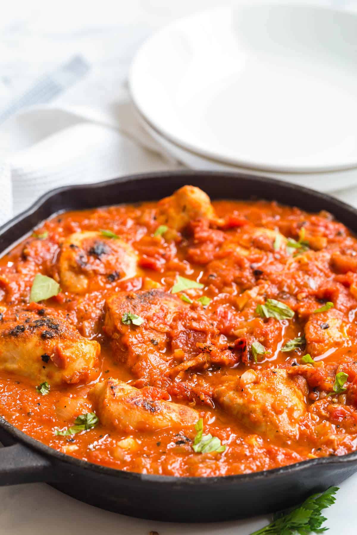 Pan-Seared Chicken with Roasted Red Pepper and Herb Sauce
