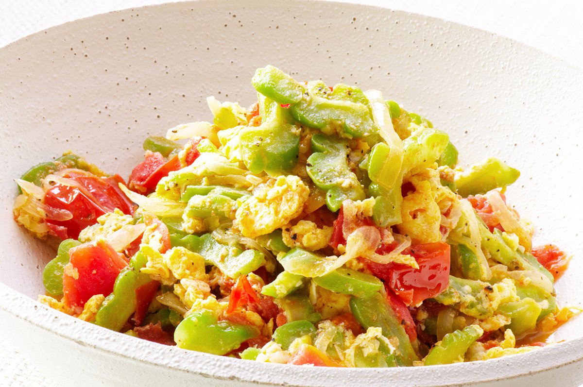 Stir-Fried Bitter Melon with Eggs and Tomatoes
